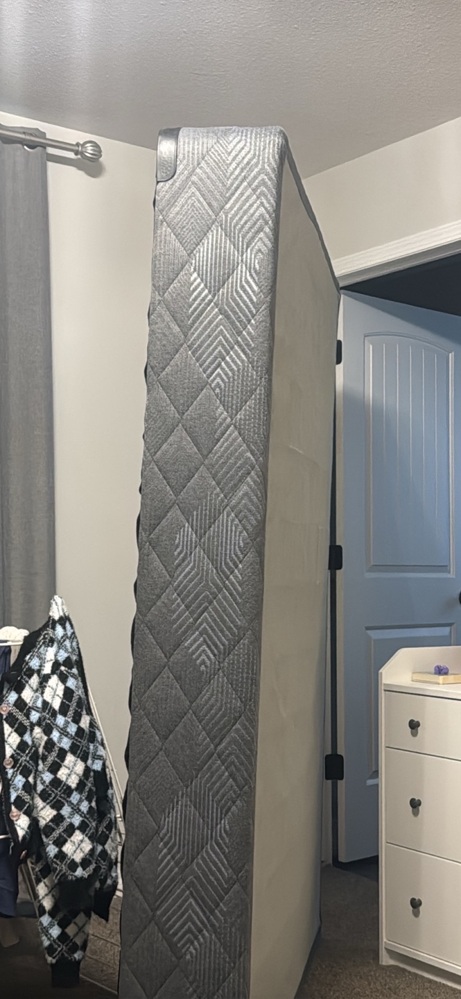 Double Mattress Foundation (box spring)