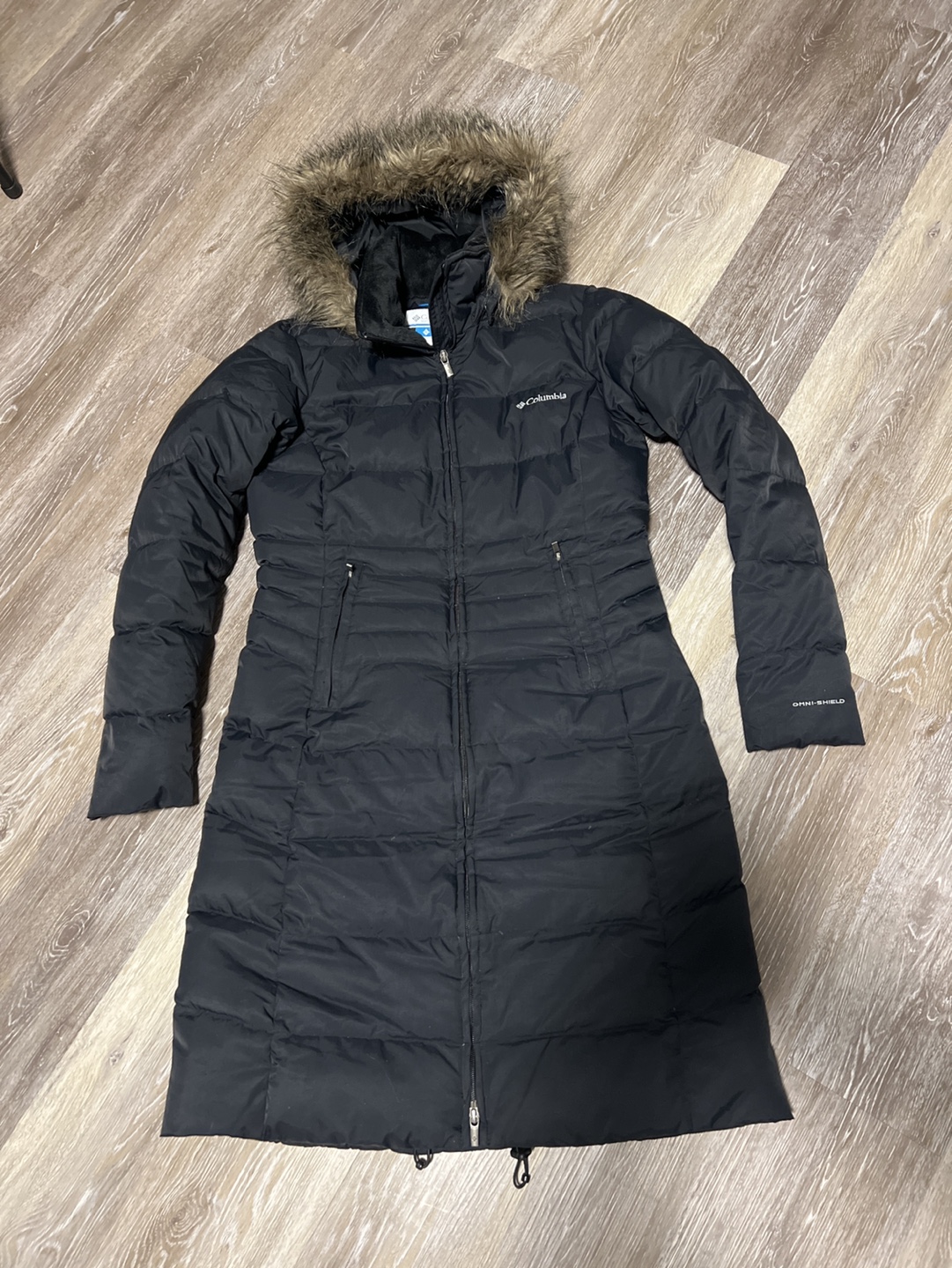 Columbia Women's Black Winter Down Jacket