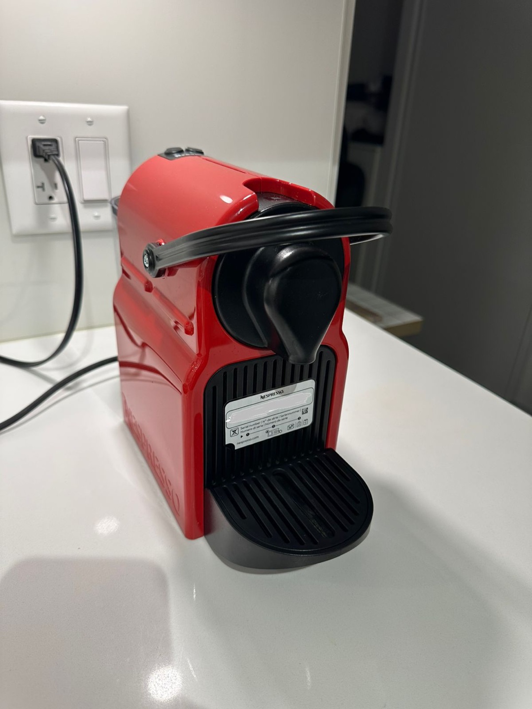 Nespresso Coffee Machine + 50 Nespresso pods - photo 3