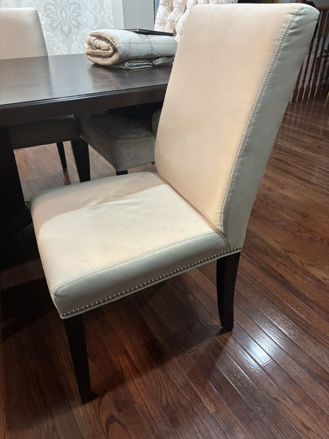 Dining Table and Chairs Set