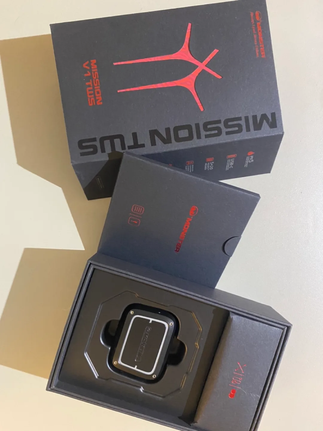 Monster Mission V1 TWS noise cancelling Wireless Earbuds image indicator(2)