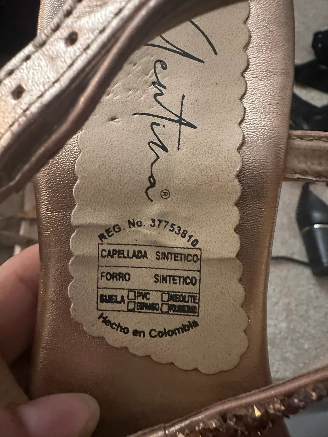 Gold Glitter Sandals image indicator(2)