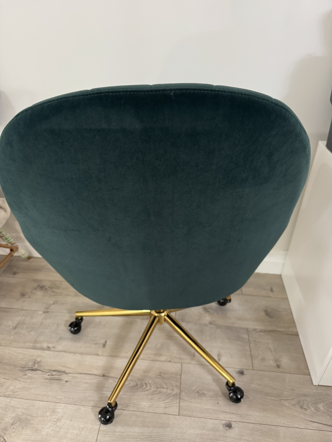 Green Velvet Office Chair with Gold Base - photo 5