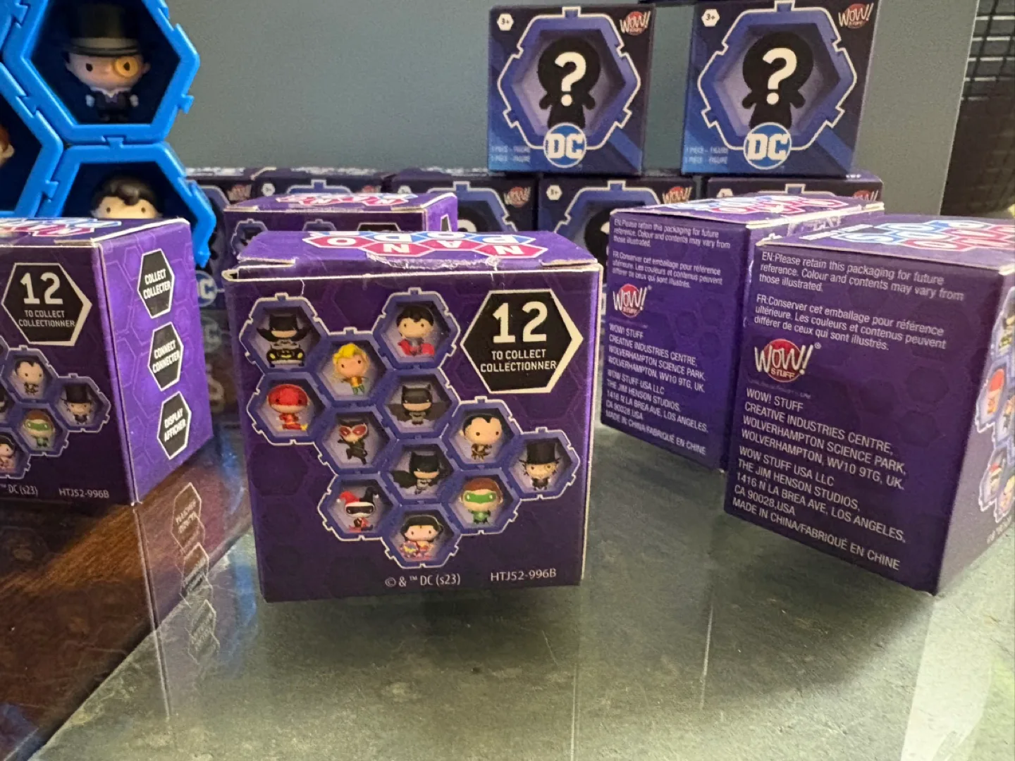 DC Comics Nano Pods Wave 1 Heroes and Villains Complete Set image indicator(9)