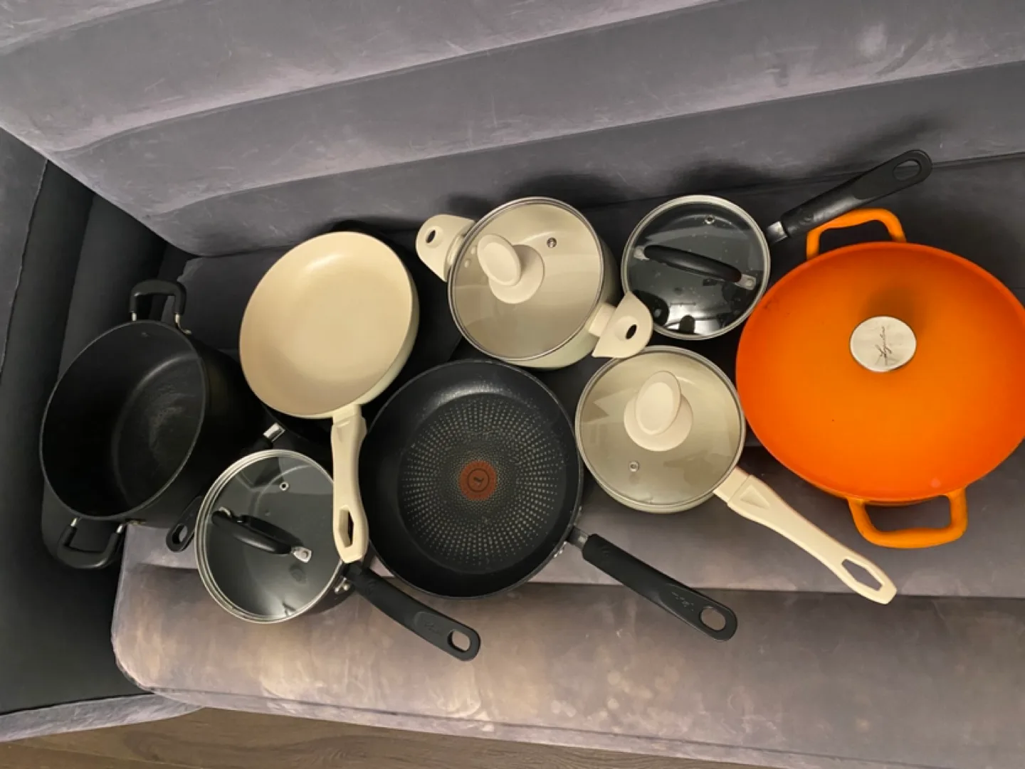 Pot and Pan Set - 9 Pieces image indicator(2)