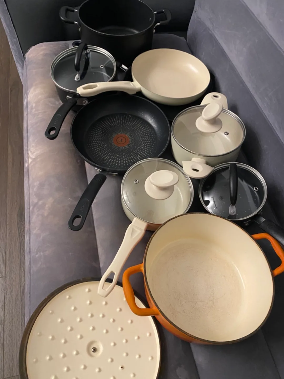 Pot and Pan Set - 9 Pieces image indicator(6)