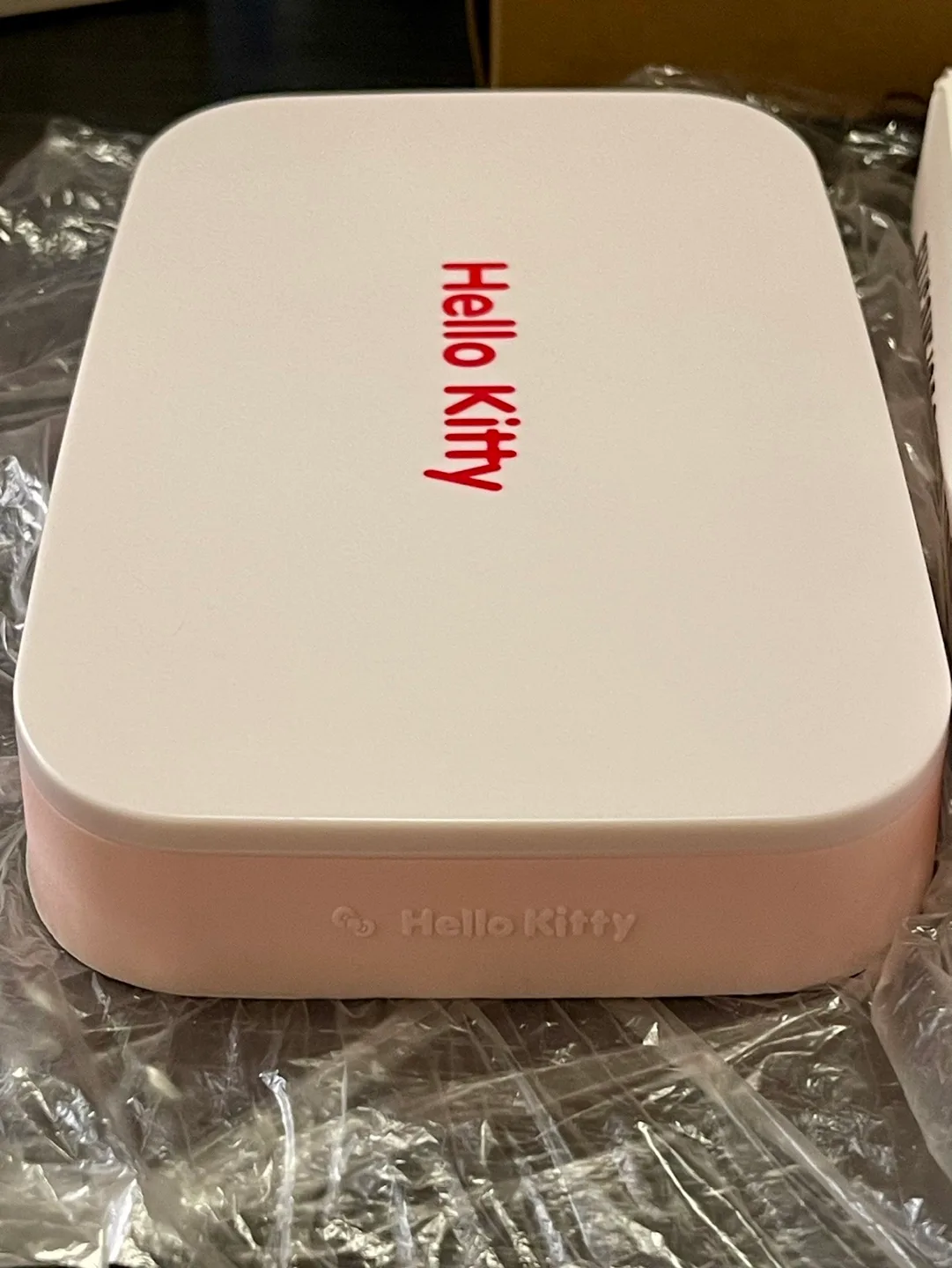 Hello Kitty Ice Cube Tray with Lid image indicator(3)