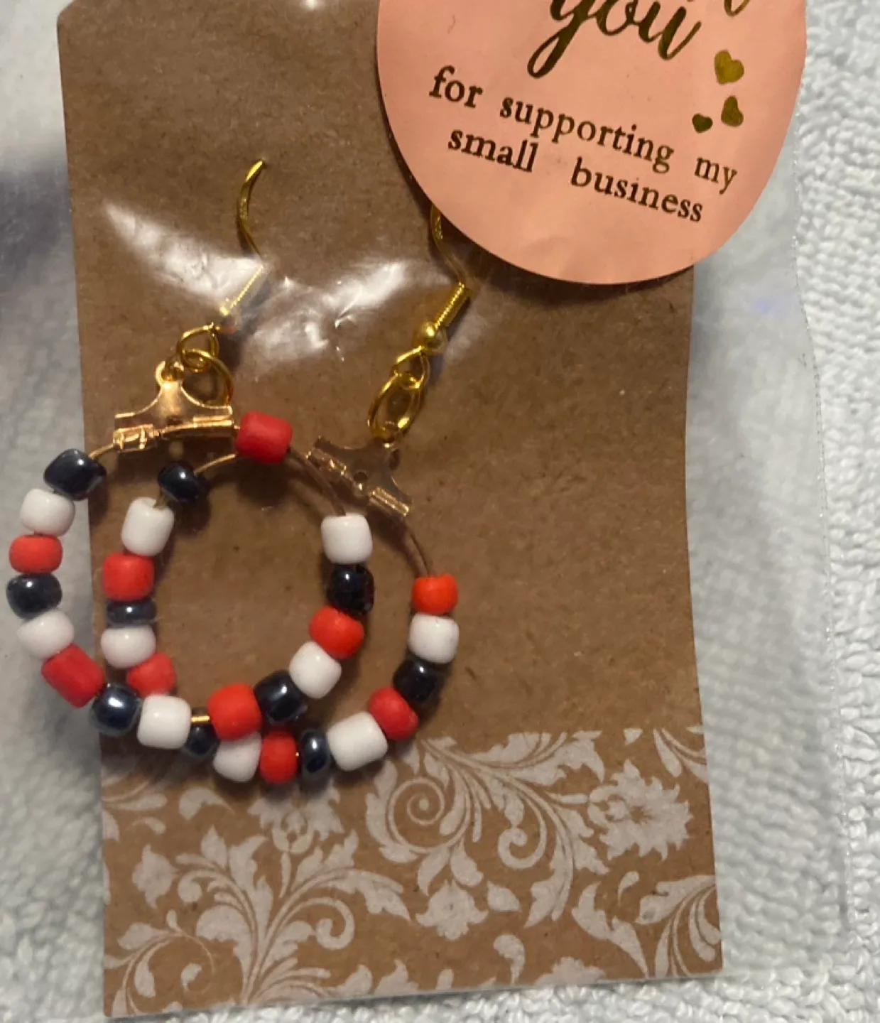 Handmade Beaded Hoop Earrings image indicator(5)