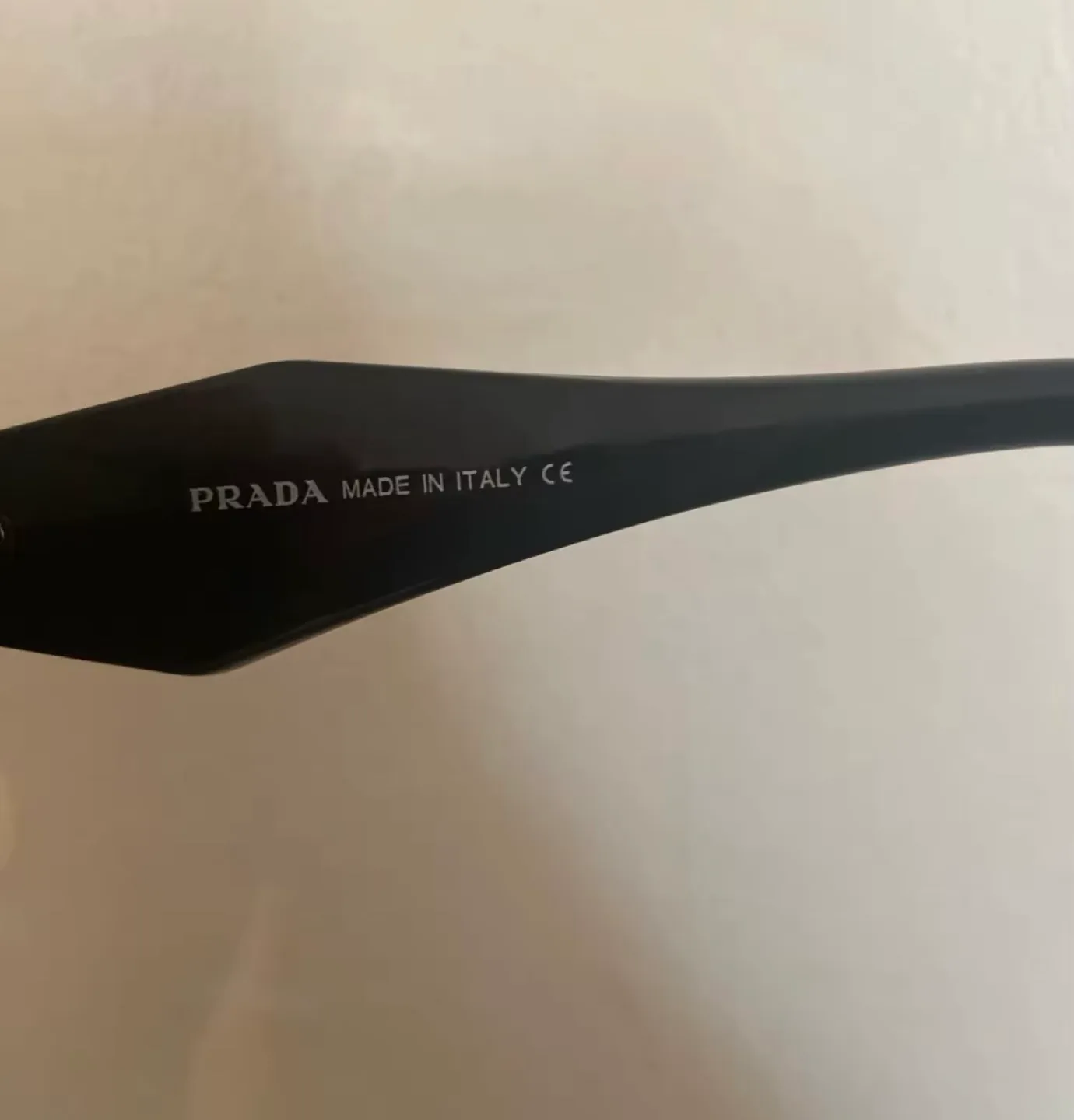 Prada Sunglasses image indicator(3)