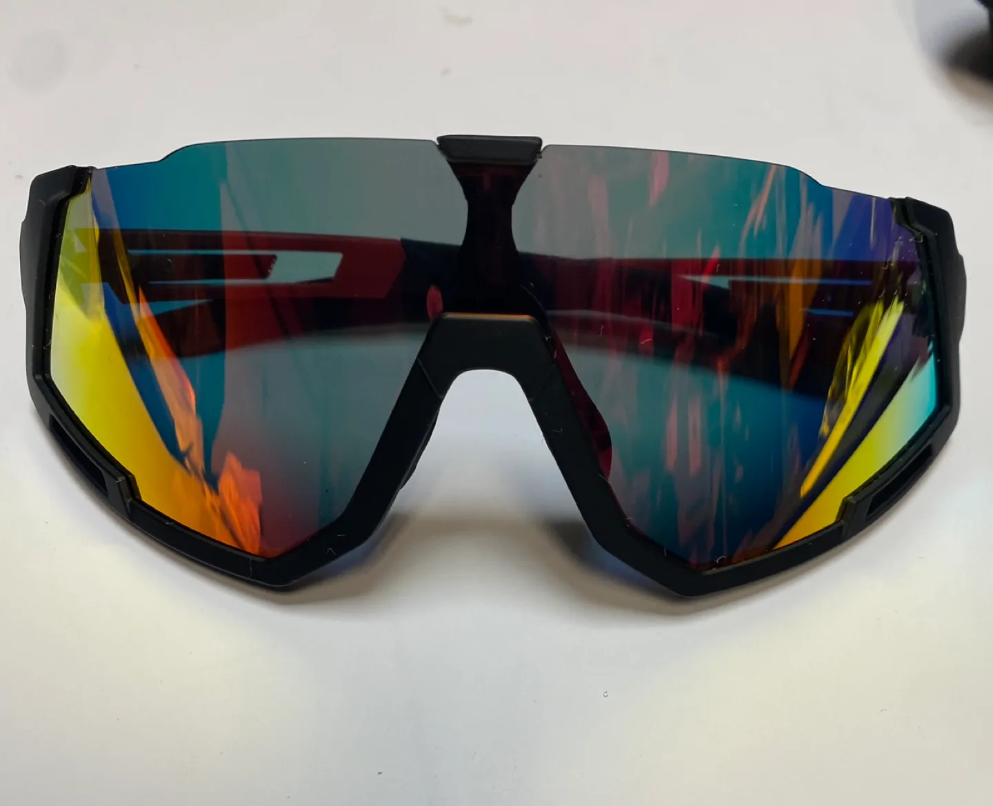 Polarized Sunglasses with 5 Lenses for Men and Women image indicator(2)