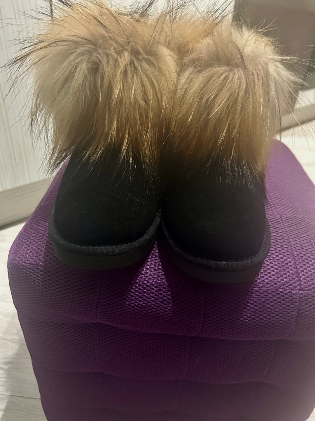 Réal Fur Boots image indicator(2)