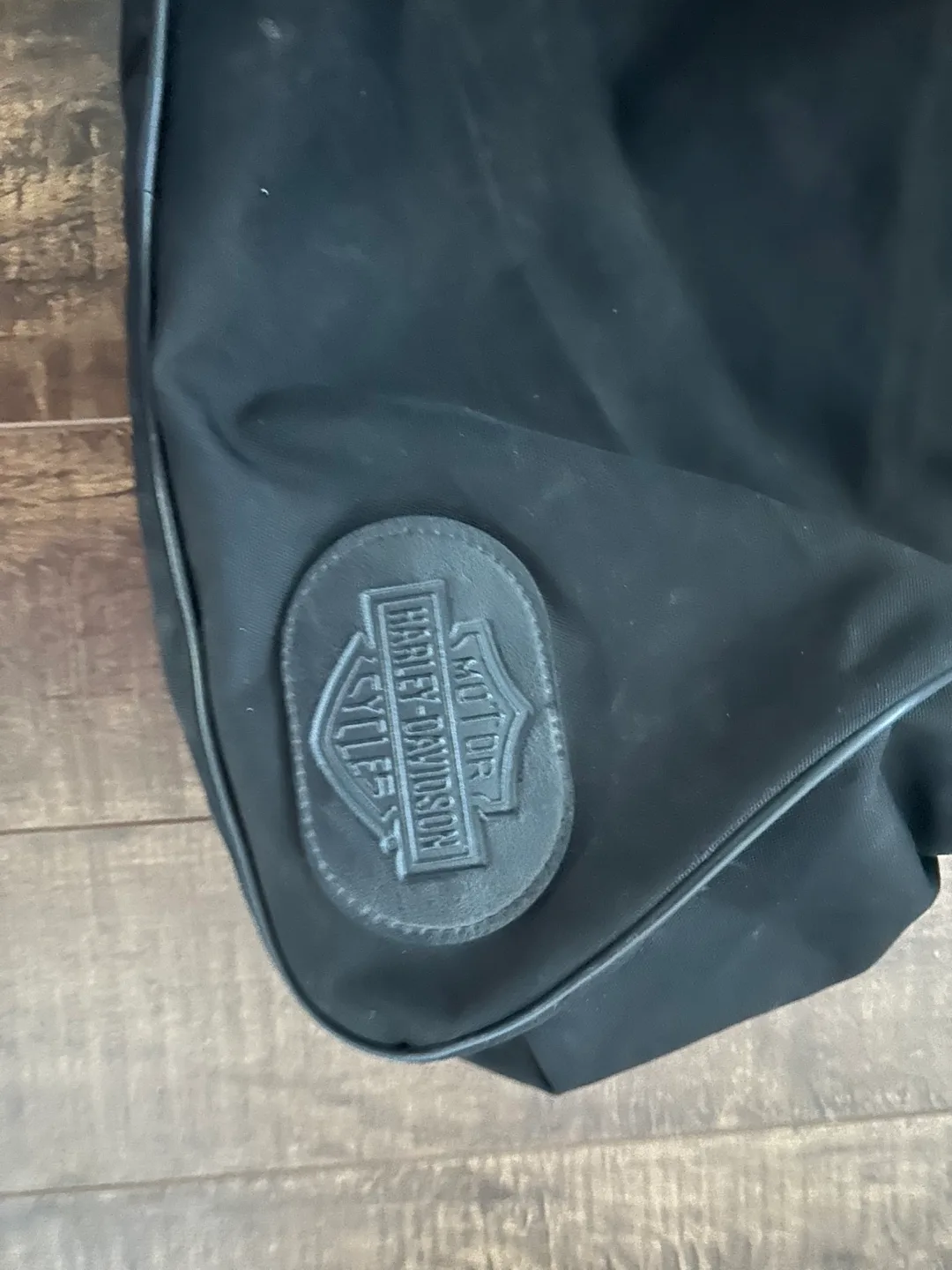 Harley Davidson BlackSaddle Bag image indicator(2)