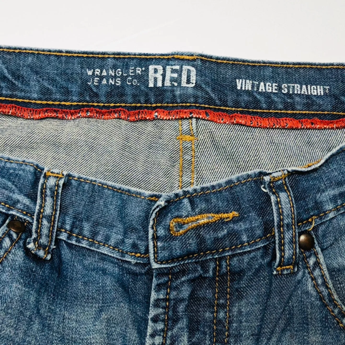 Wrangler Red Vintage Straight Jeans image indicator(3)