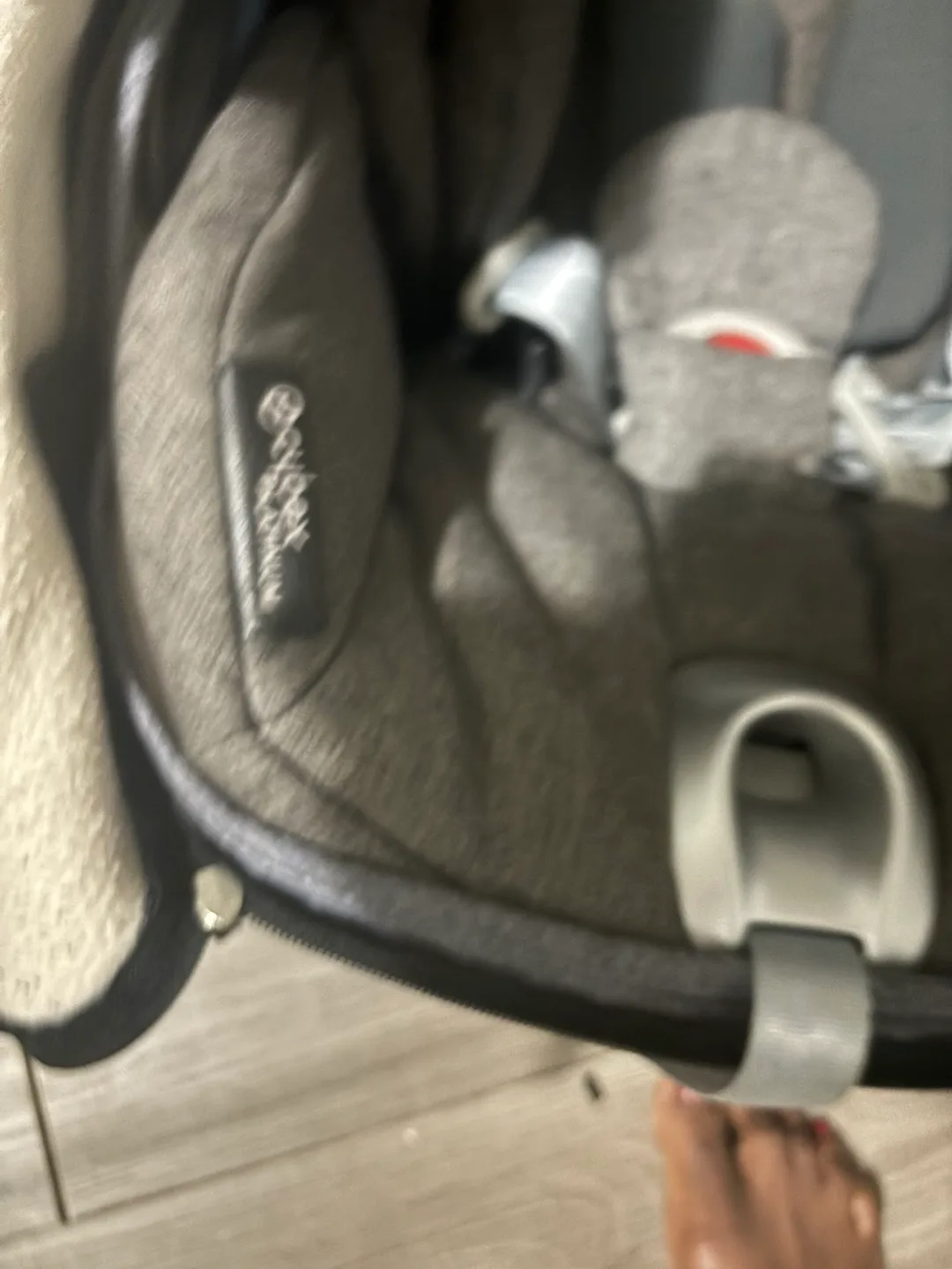 Safe n Sound Snugfit Car Seat image indicator(5)