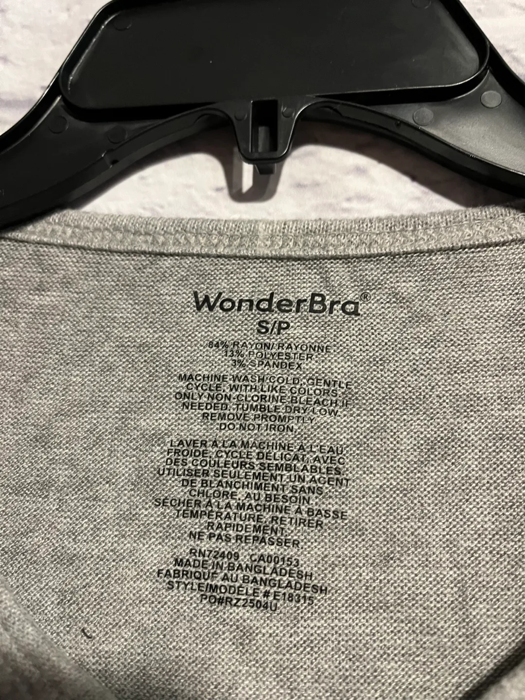 Wonderbra Long Sleeve V-Neck Shirt Size S/P image indicator(6)