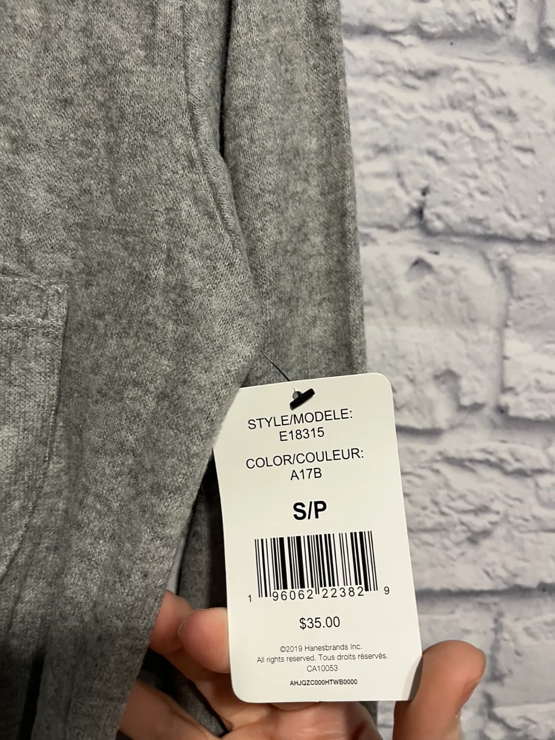 Wonderbra Long Sleeve V-Neck Shirt Size S/P image indicator(5)