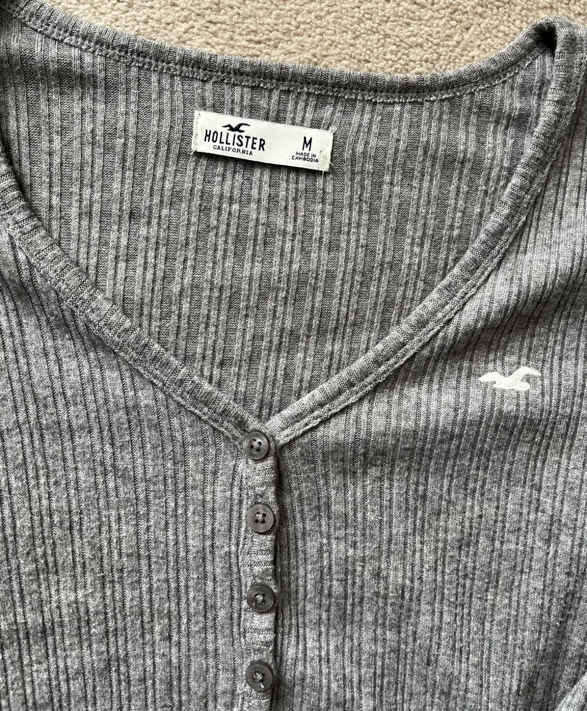 Hollister Grey Long Sleeve Top image indicator(2)