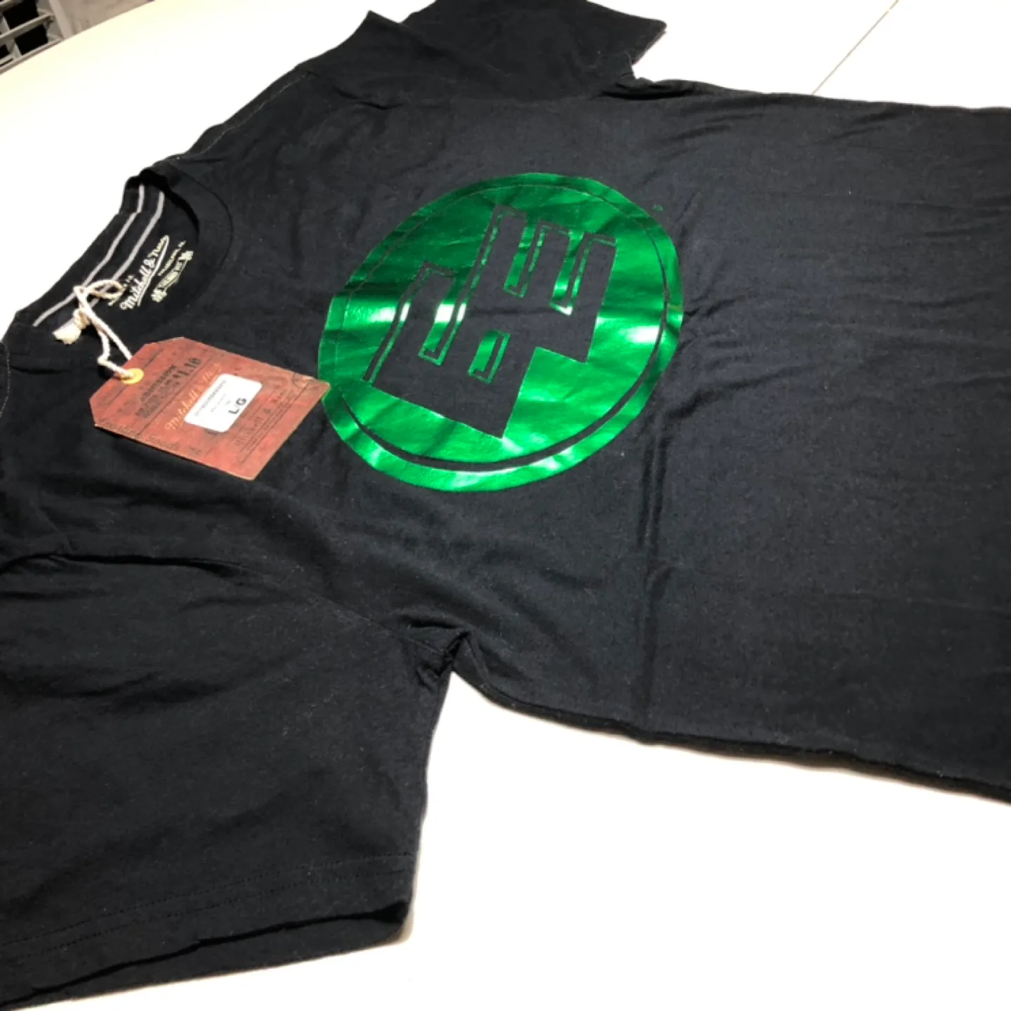 Mitchell & Ness Philadelphia Flyers Green Logo T-Shirt image indicator(5)