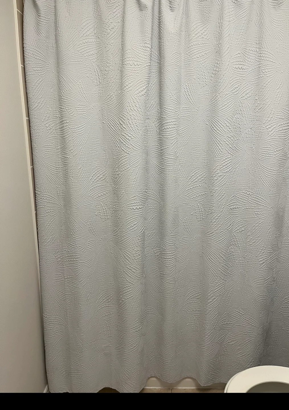 DKNY Shower Curtain with hooks and rod image indicator(5)