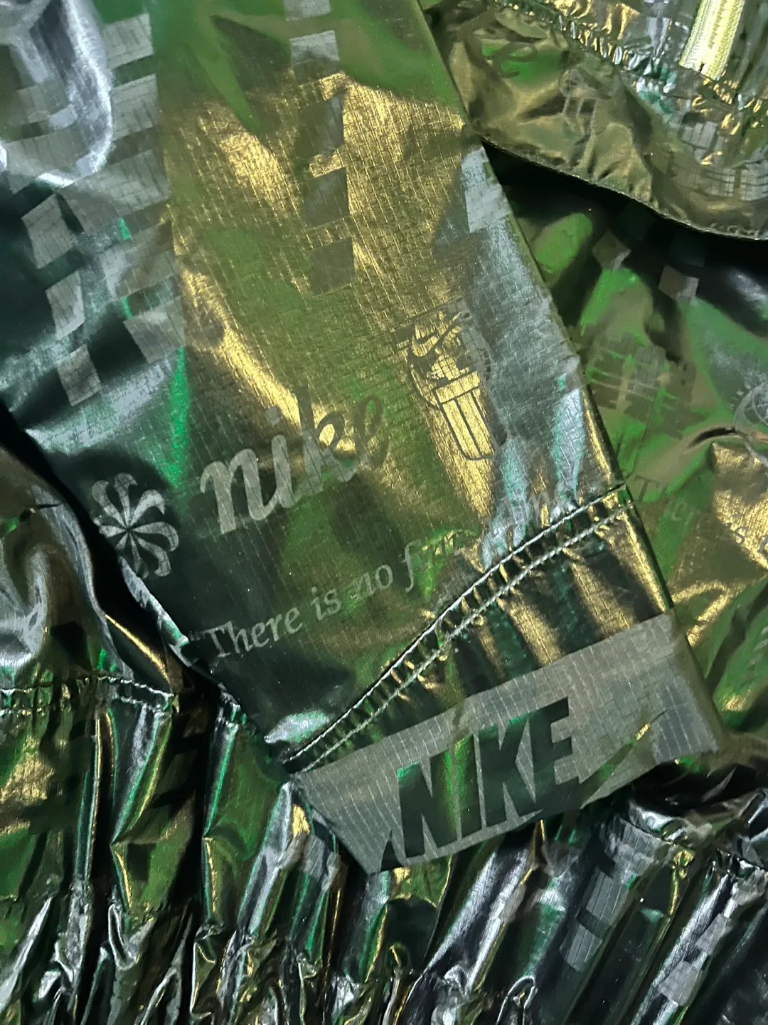 Nike Black Jacket image indicator(2)