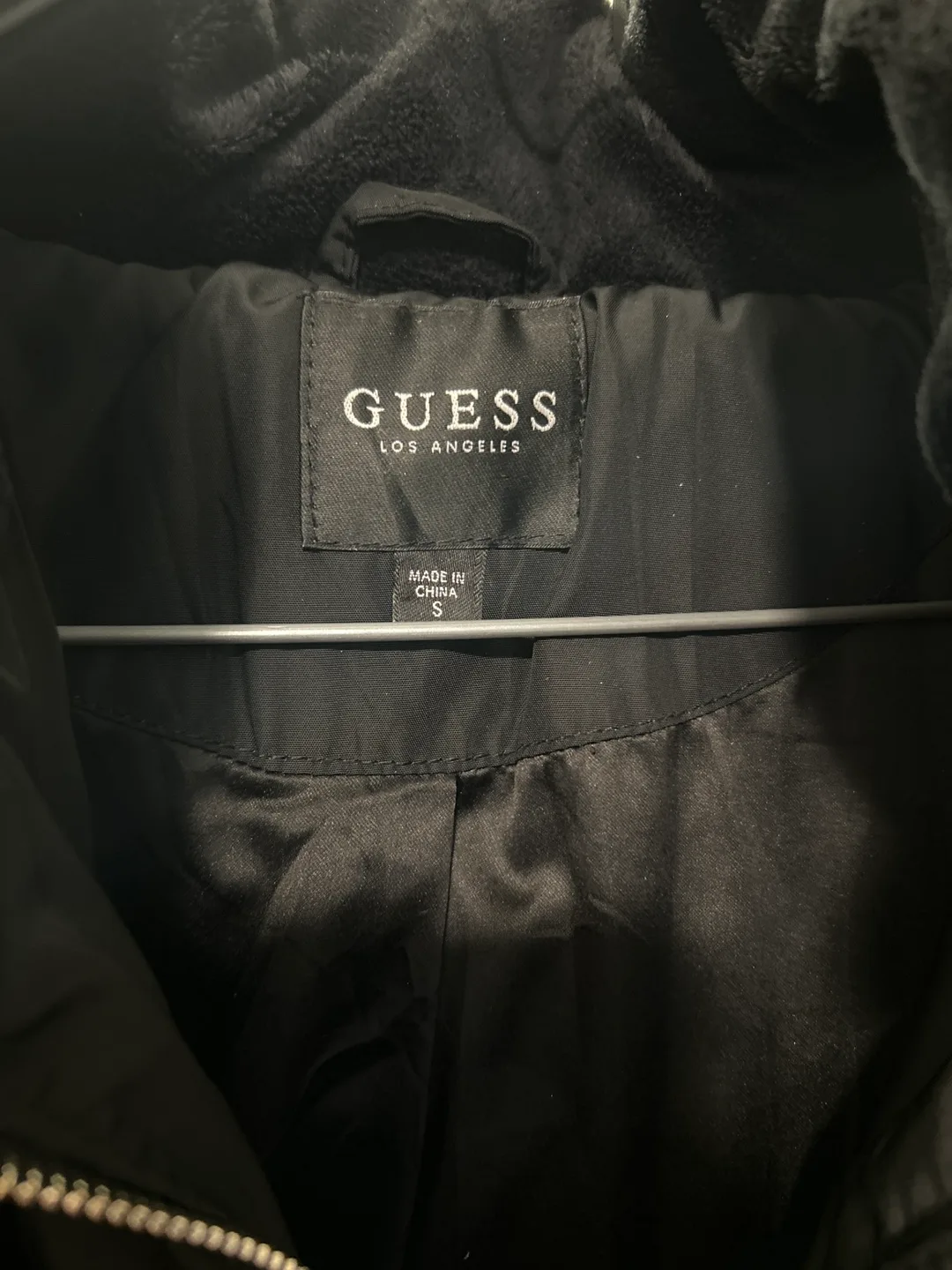 Black Guess Down Jacket with Fur Hood size S image indicator(3)