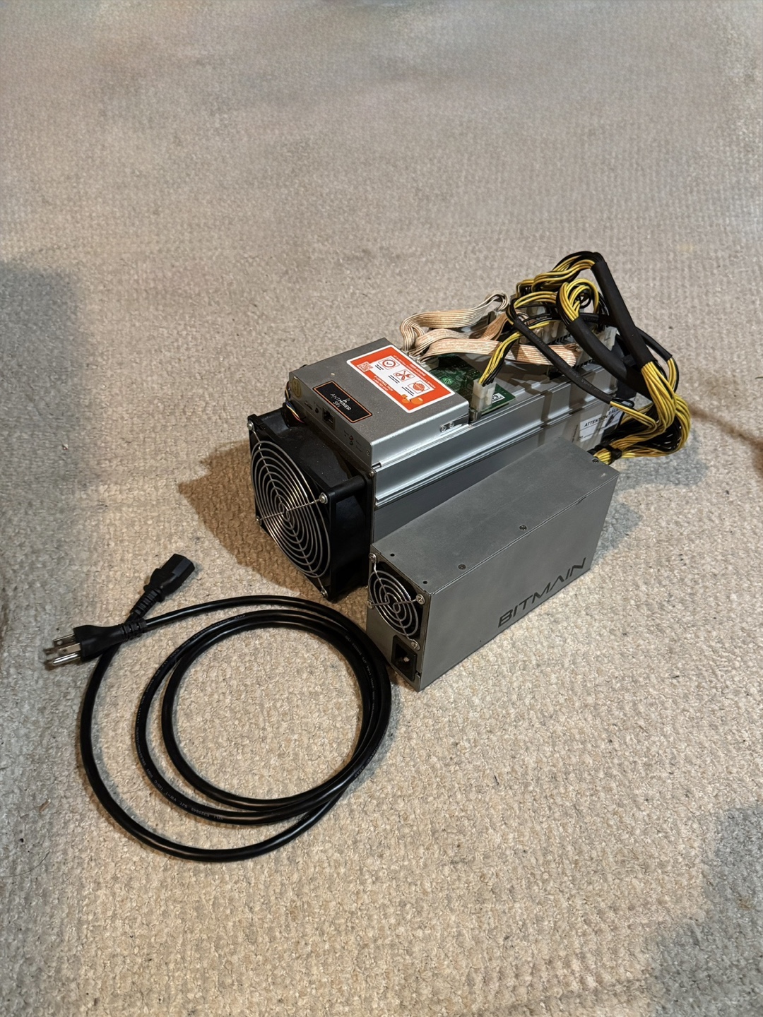Antminer S9i Bitcoin Miner
