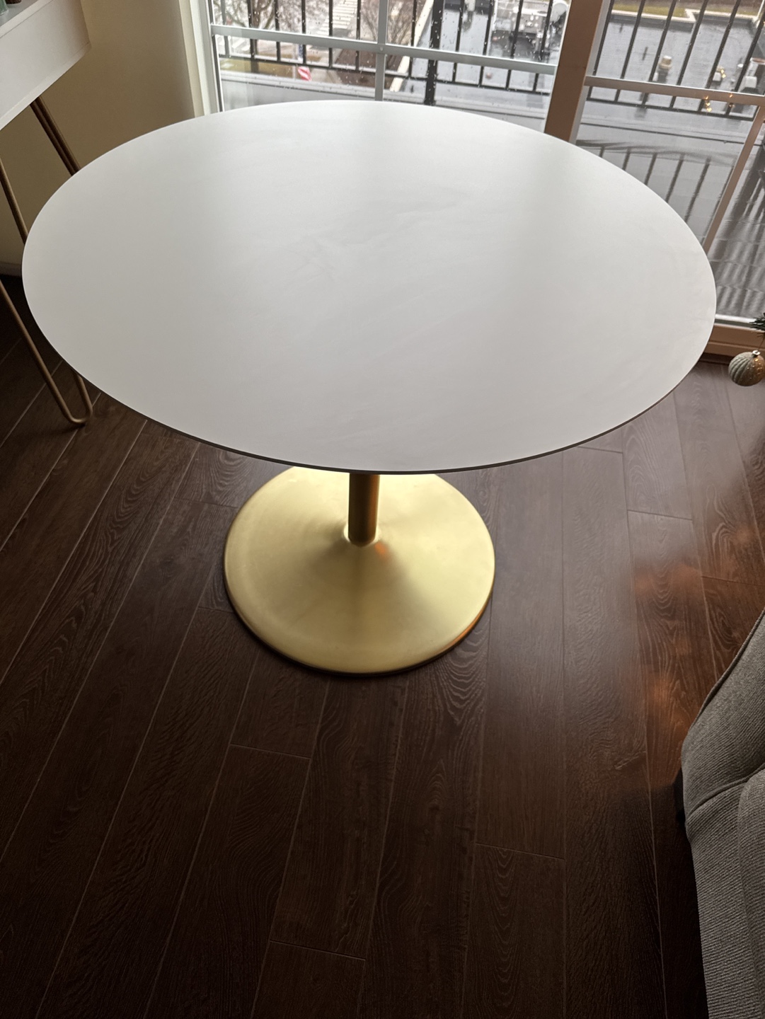 Round White Dining Table with Gold Base