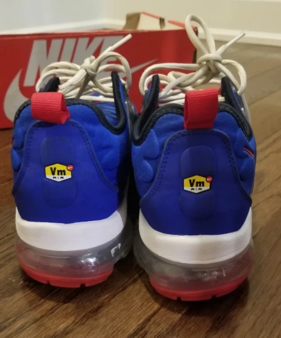 Nike Vapormax Plus image indicator(3)