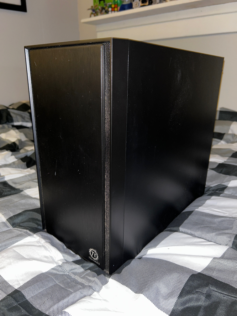 Desktop computer