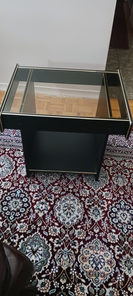 black side table with glass $30 - photo 3