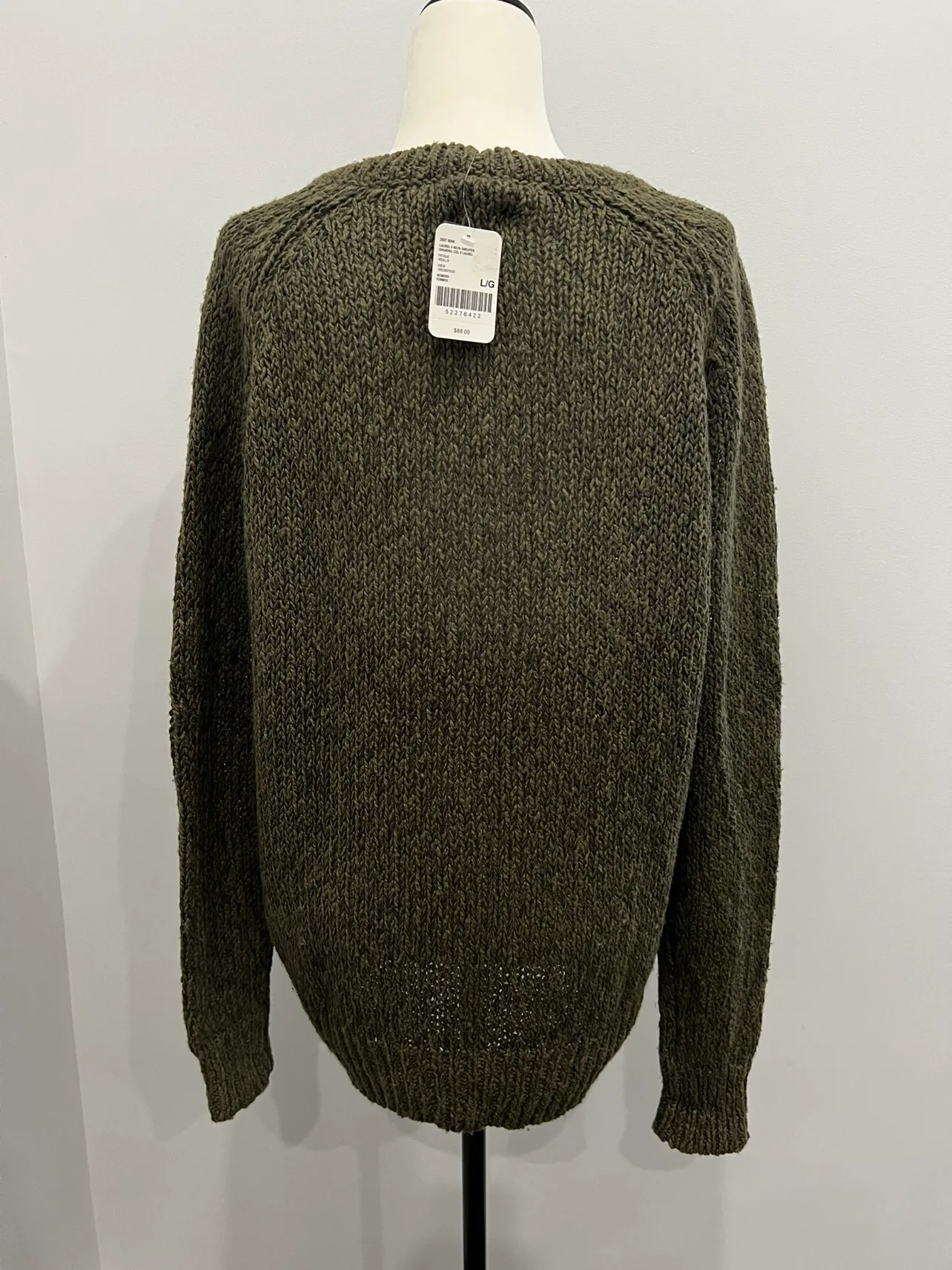 NEW ROOTS SWEATER image indicator(2)