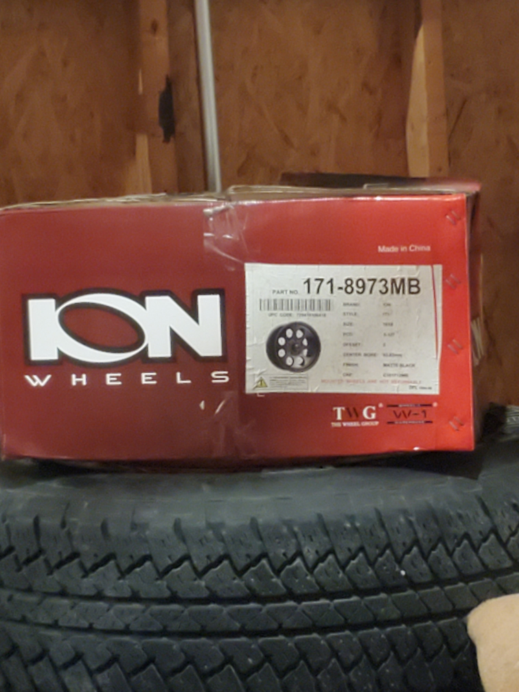 TIRES - Set of 4 Bridgestone Dueler A/T P255 70R 18 - photo 3