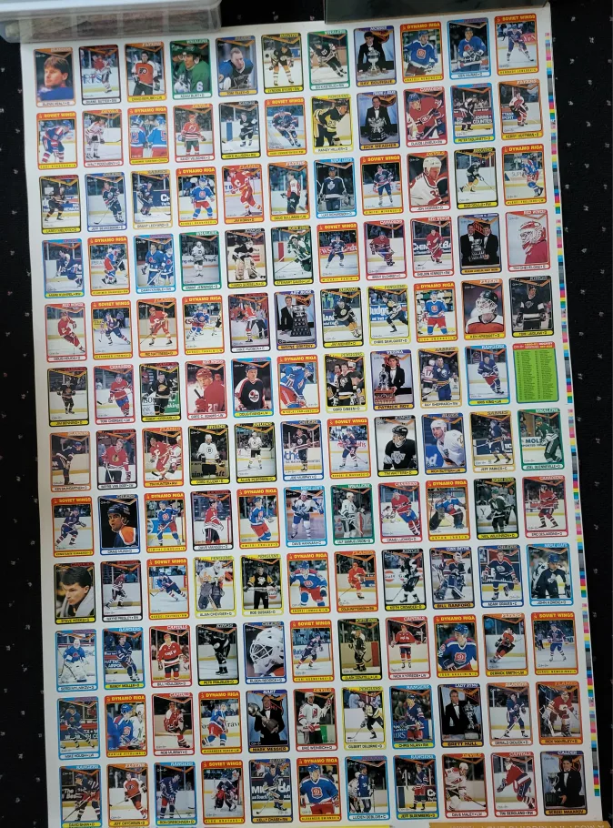 1990-91 O-Pee-Chee Uncut Hockey Card Set image indicator(6)