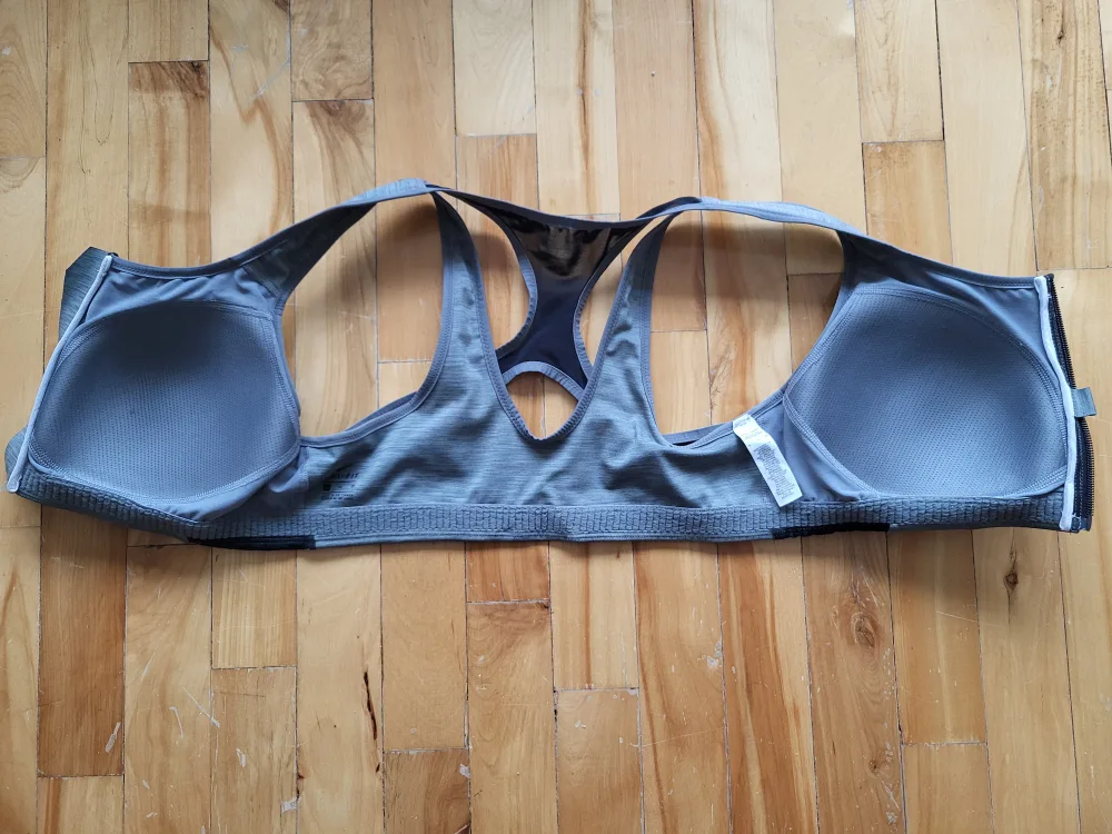 NEW! Nike Dri-FIT Zip Up Sports Bra image indicator(6)