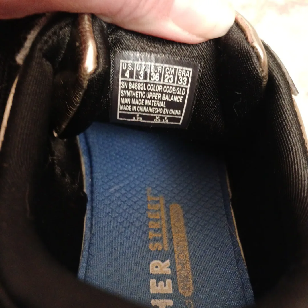 Gold Skechers Sneakers shoes image indicator(4)