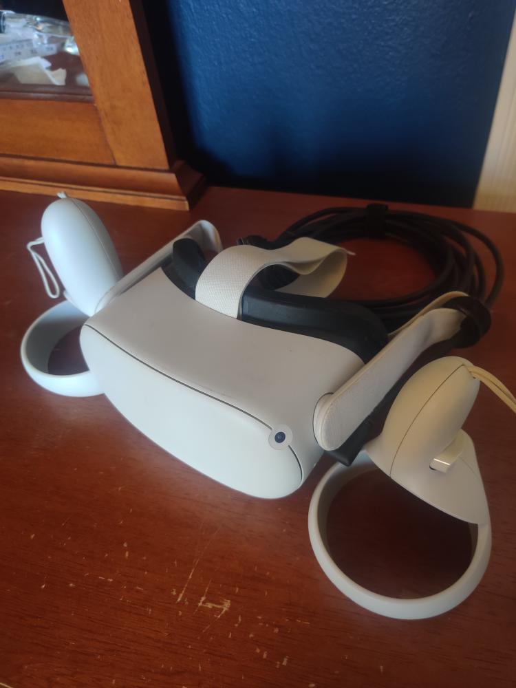 oculus VR headset - photo 4