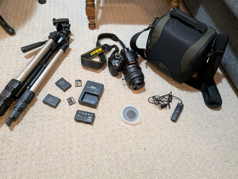 Nikon D3100 DSLR Camera with Lens and Accessories - photo 2
