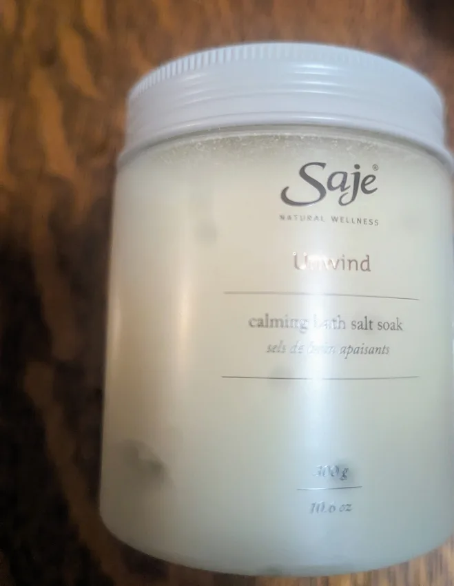 Saje Time To  Unwind Essentials Oil  Gift Set image indicator(4)
