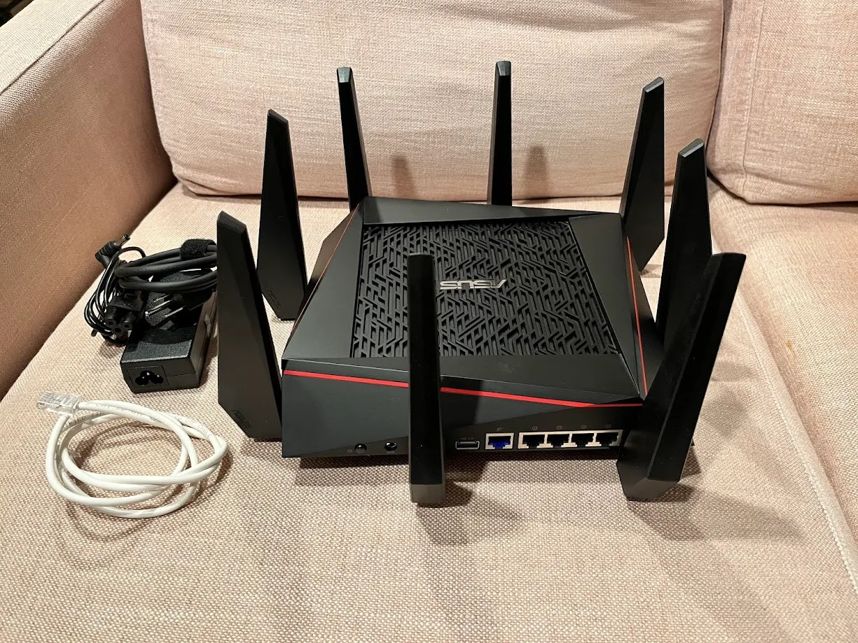 ASUS RT-AC5300 Wireless Tri-Band Gigabit Router image indicator(2)