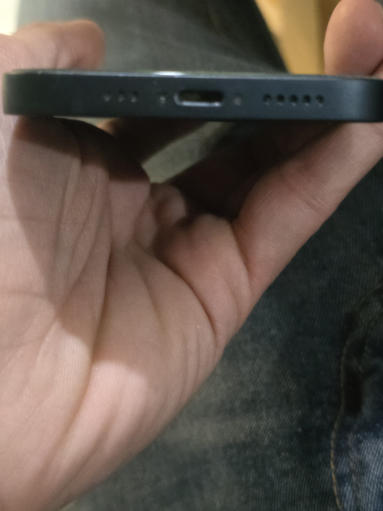 iPhone 13 - Midnight 128gb - photo 5