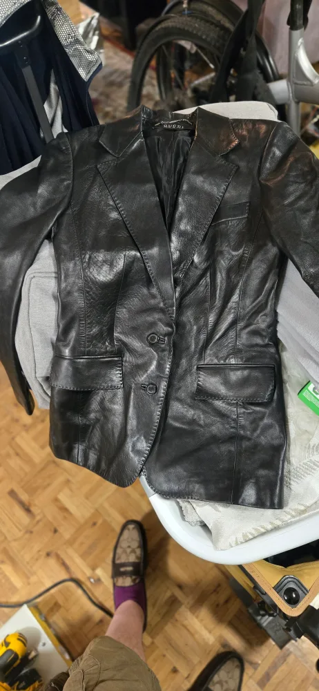 Gucci Woman's Leather jacket image indicator(7)