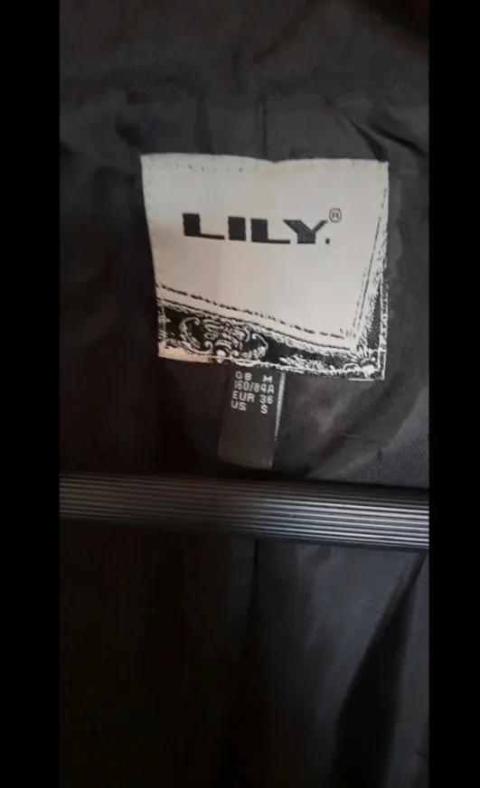 Lily  Short Sleeve Trench Coat image indicator(3)