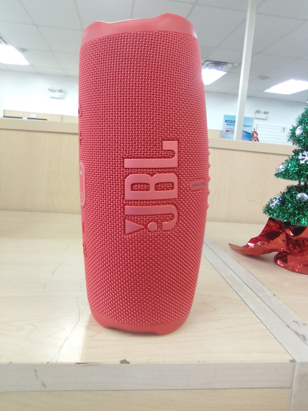 JBL Flip 4 Portable Bluetooth Speaker