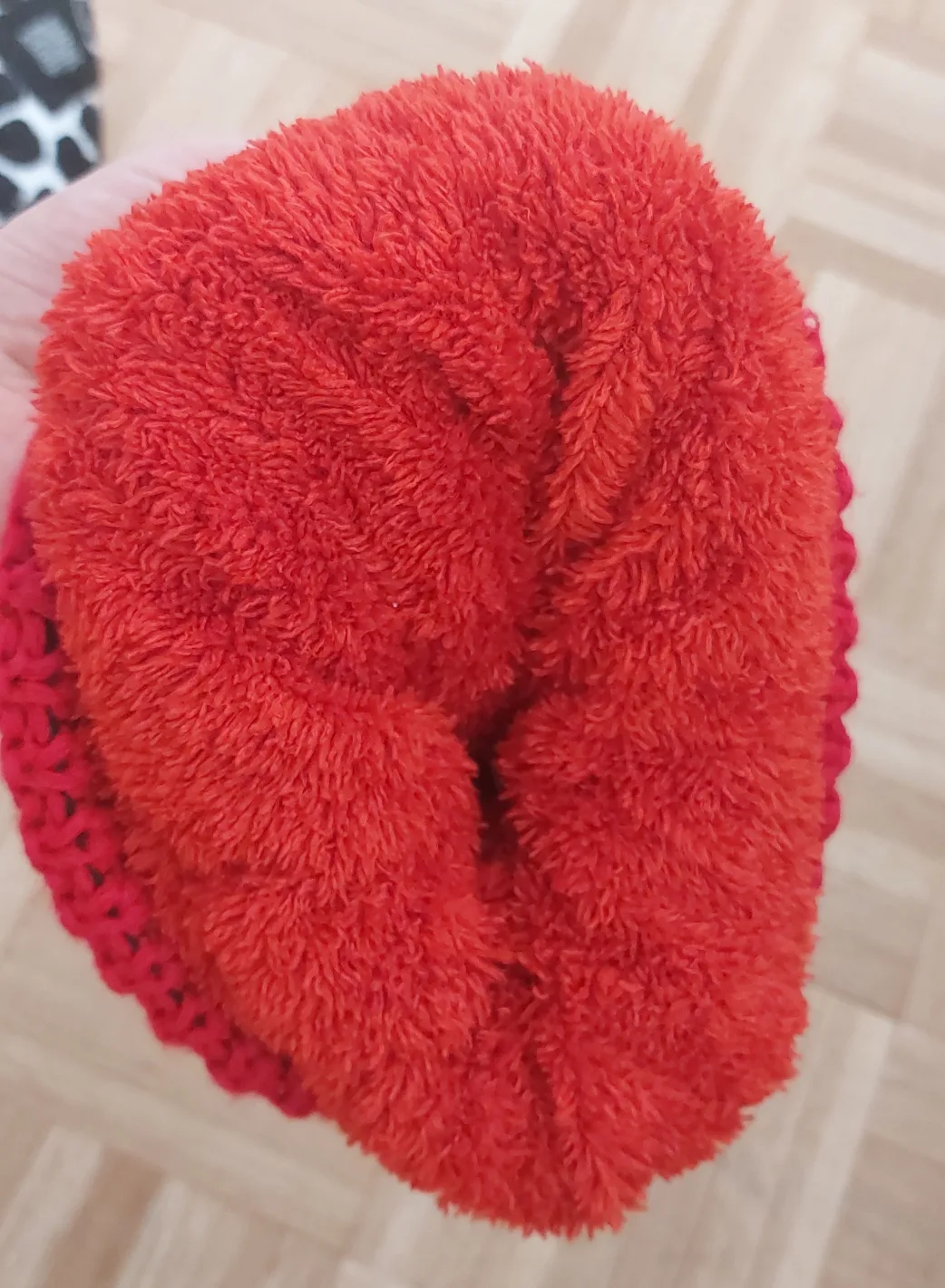 Red Knit Winter Beanie Hat with Fleece Lining image indicator(2)