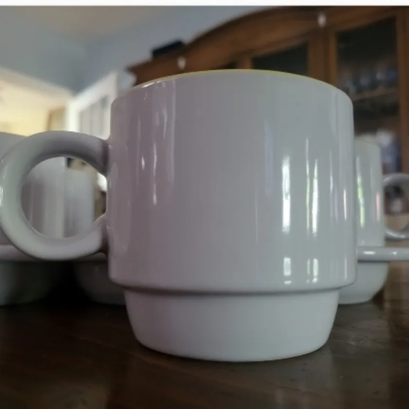 Crate & Barrel Mug Set image indicator(2)