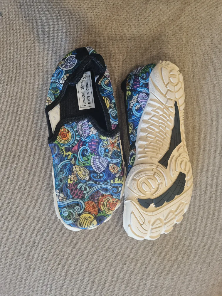 Water Shoes Size 34 image indicator(3)