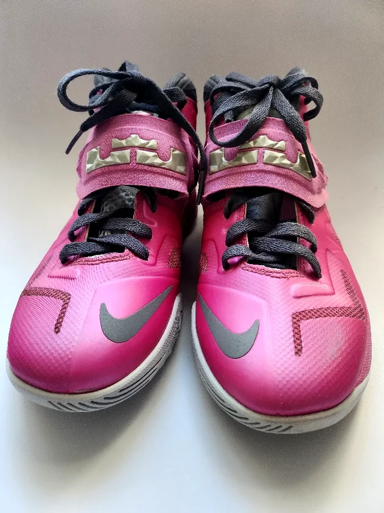 Nike Lebron James Zoom Soldier 7 image indicator(3)