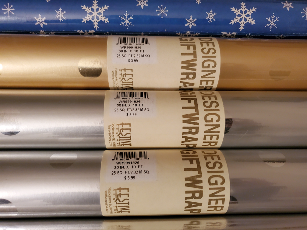 Gift Wrap Rolls - Festive Patterns - photo 3
