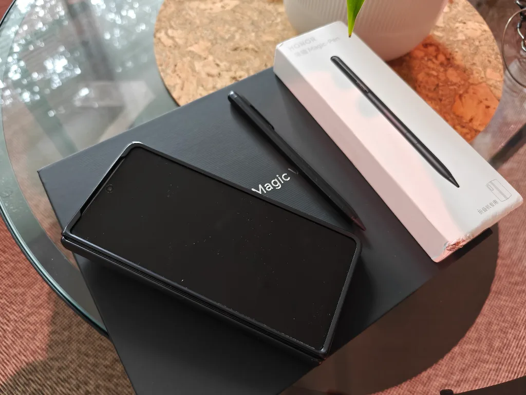 Honor Magic V3 (Global/UK ver) ultra slim foldable w/stylus image indicator(4)