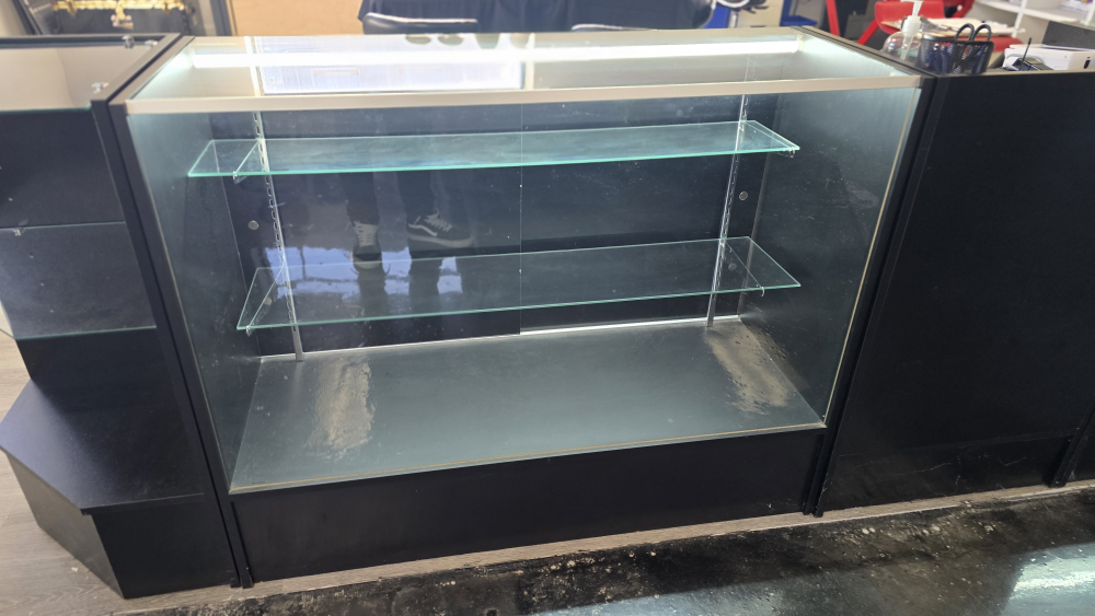Full display set $1250 - photo 5